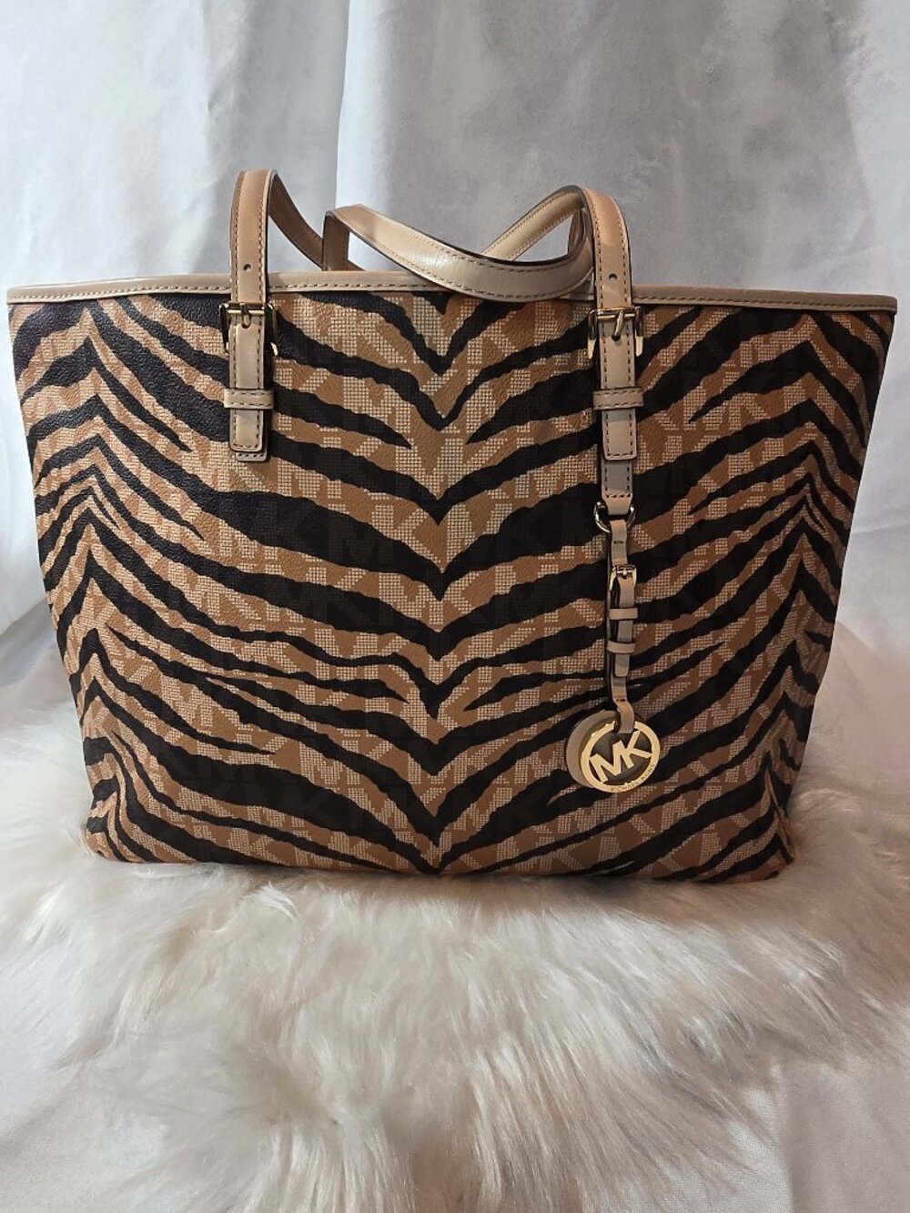 Michael Kors Jet Set Tiger Signature Logo Tote